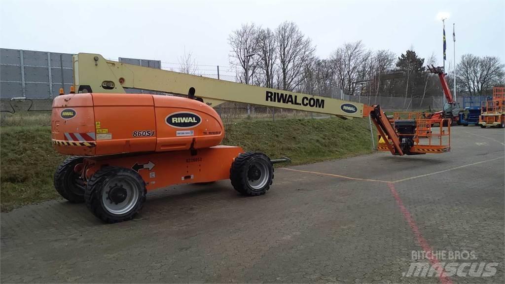 JLG 860SJ Teleskopické plošiny