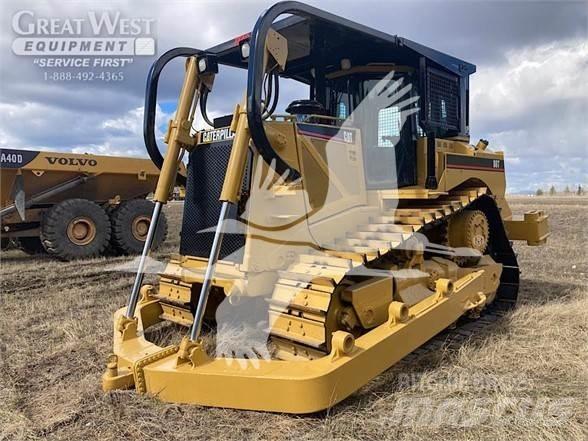 CAT D8T Pásové dozery
