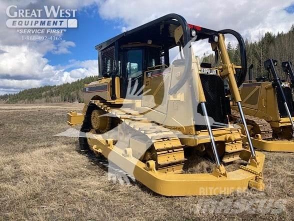 CAT D8T Pásové dozery