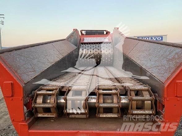 Morbark 6400XT Mlecí stroje