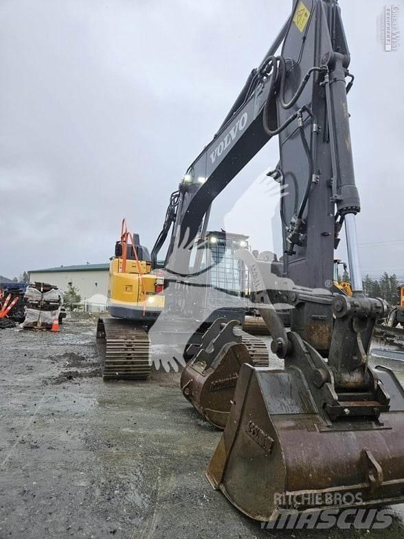 Volvo ECR235EL Pásová rýpadla