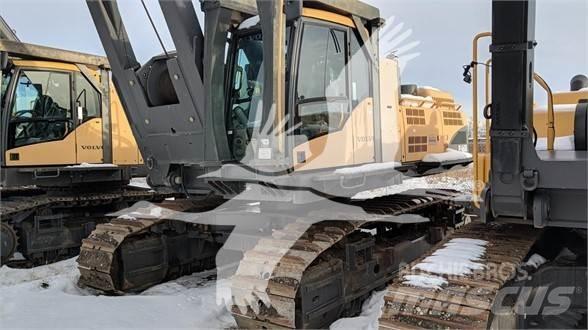 Volvo PL4608 Pokladače potrubí