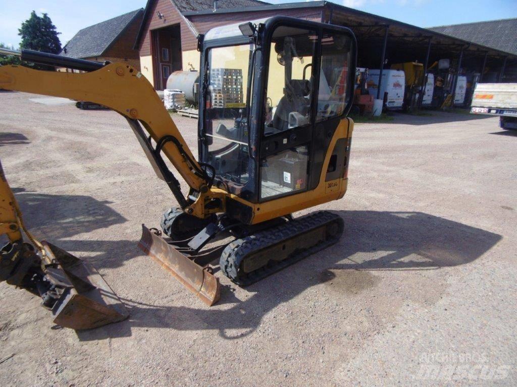 CAT Minigrävare Mini rýpadla < 7t