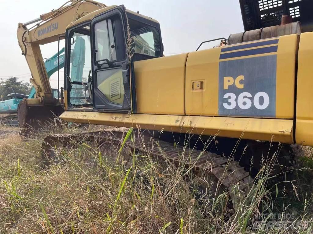 Komatsu PC 360 Pásová rýpadla