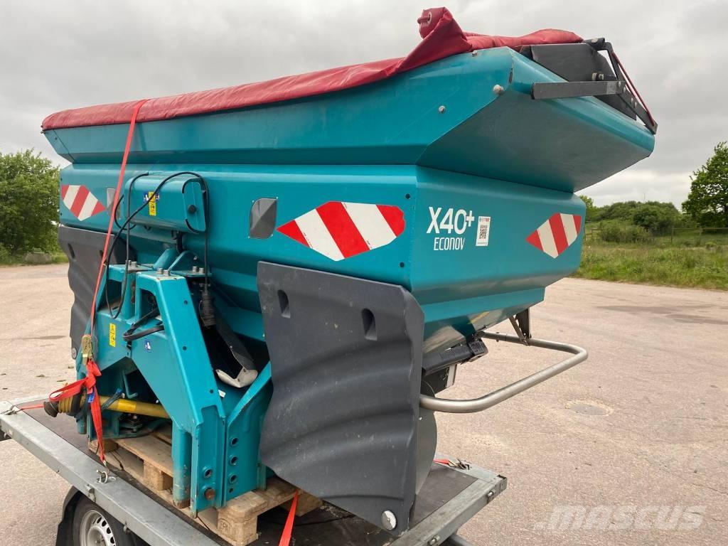 Sulky X 40+ Econov Rozmetadlo minerálních hnojiv