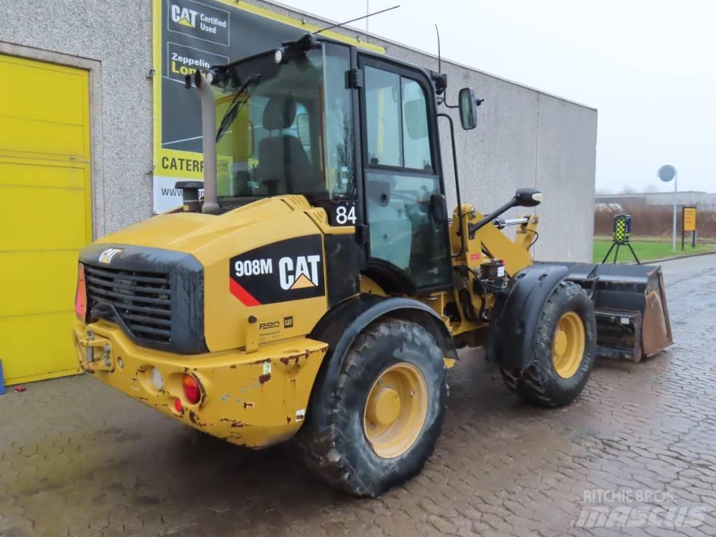 CAT 908M Kolové nakladače