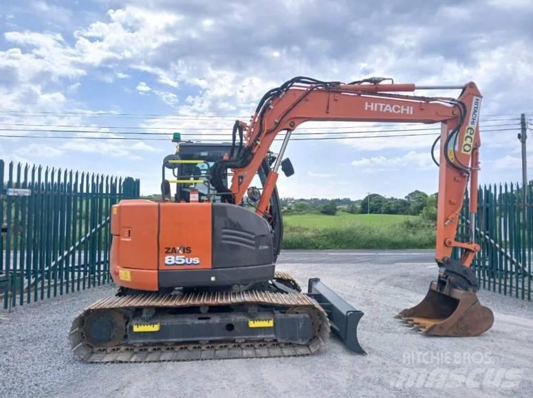 Hitachi ZX 85 US-6 Midi rýpadla 7t - 12t