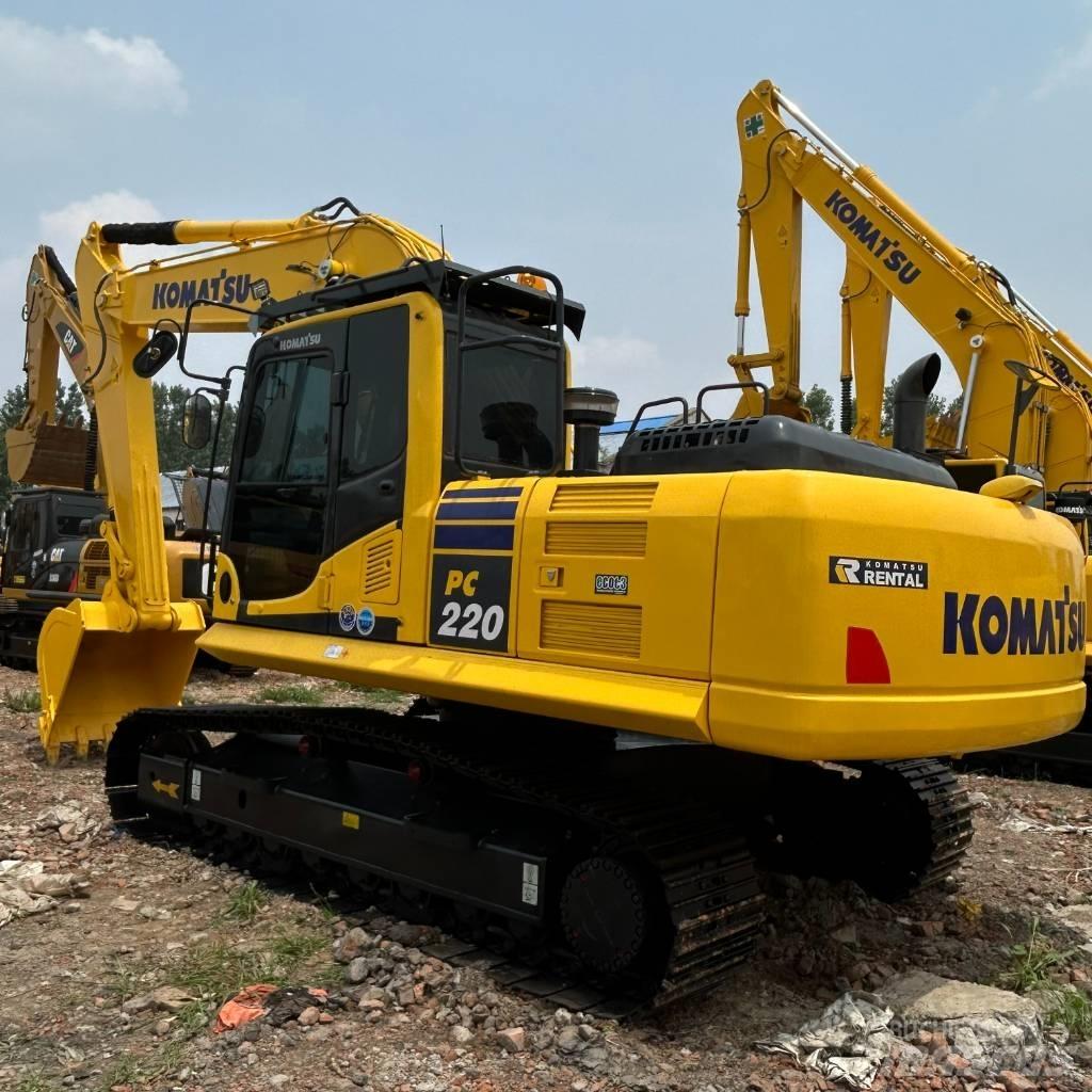 Komatsu 220-8 Pásová rýpadla
