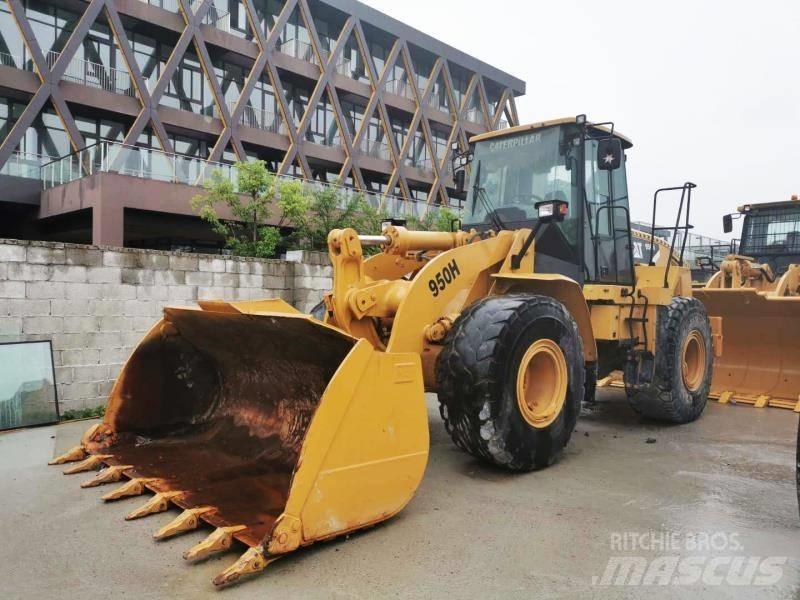 CAT 950h Kolové nakladače