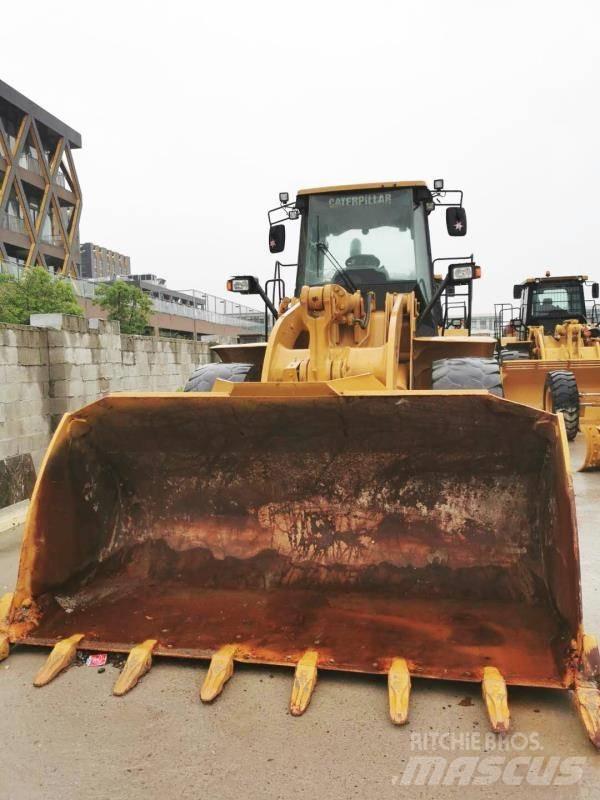 CAT 950h Kolové nakladače