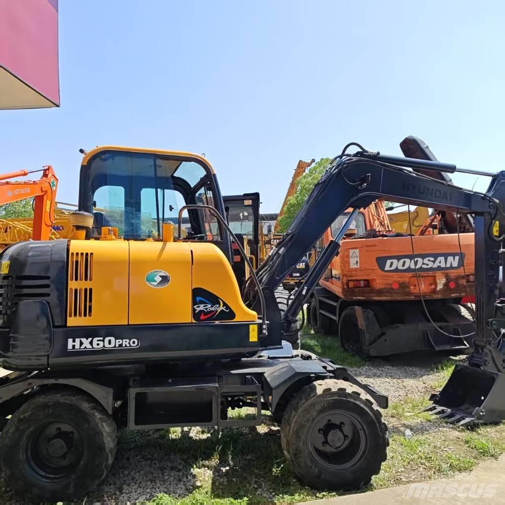 Hyundai HX 60w Kolová rýpadla