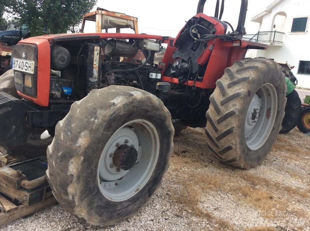 Massey Ferguson 4270 Motory