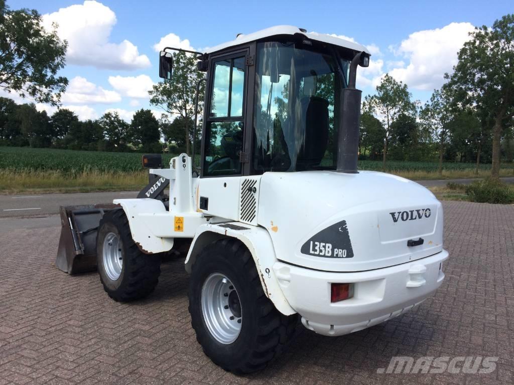 Volvo L 35 B Kolové nakladače