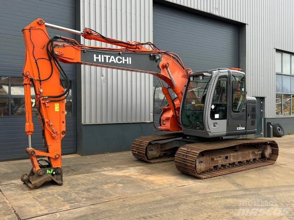 Hitachi ZX135US Pásová rýpadla