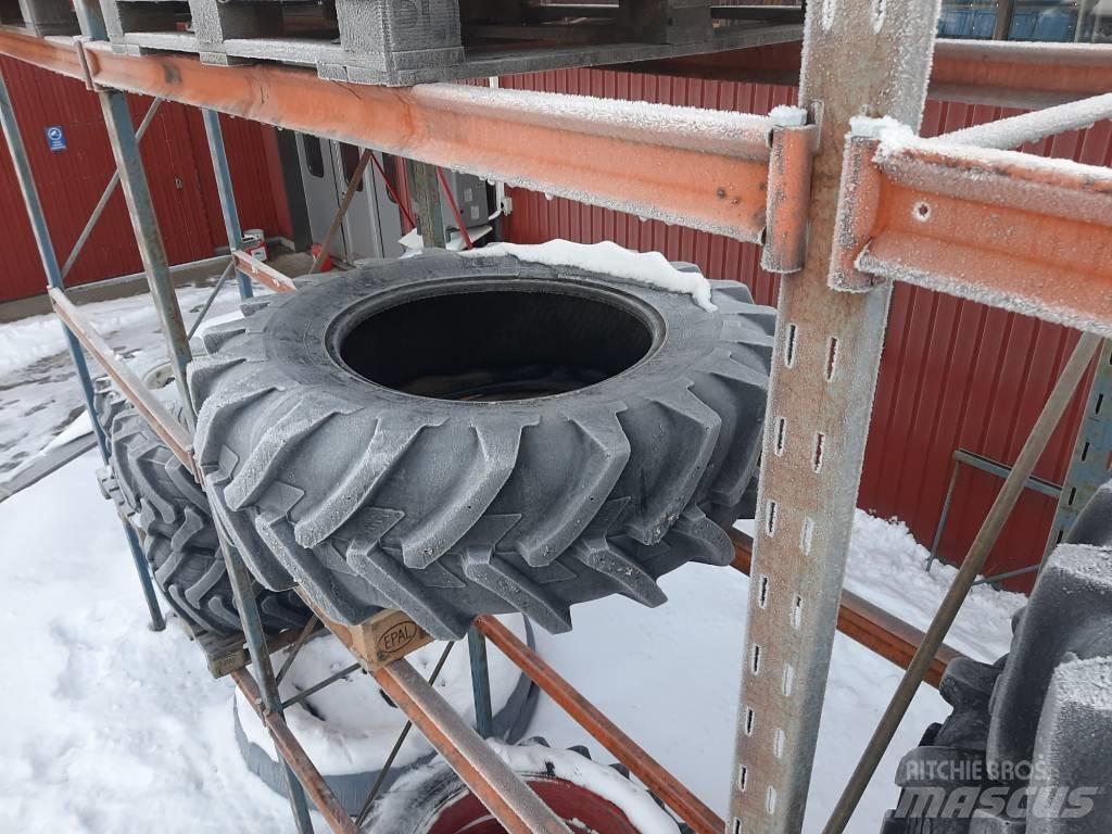 Michelin 18,4R34 Pneumatiky, kola a ráfky
