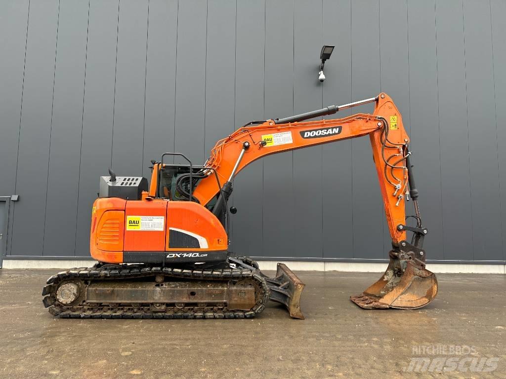 Doosan DX 140 LCR-5 Pásová rýpadla