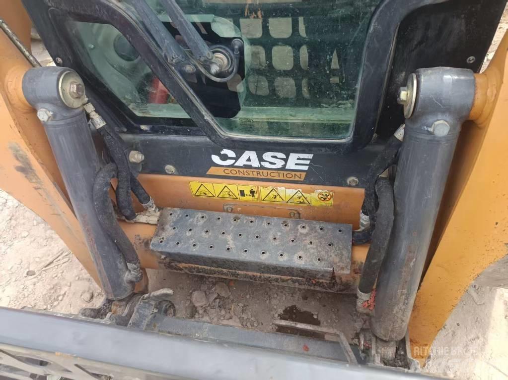 CASE SR175 Smykem řízené nakladače