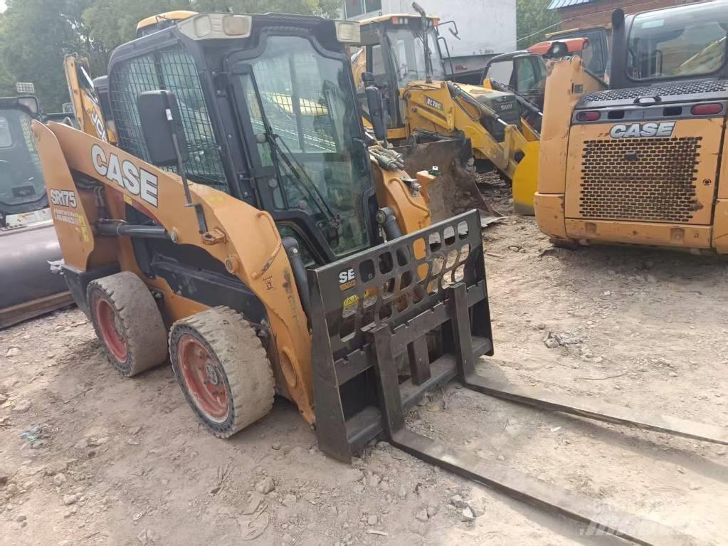 CASE SR175 Smykem řízené nakladače
