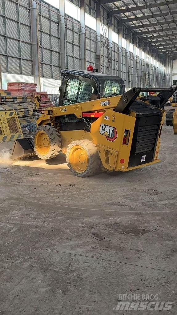CAT 262 D Smykem řízené nakladače