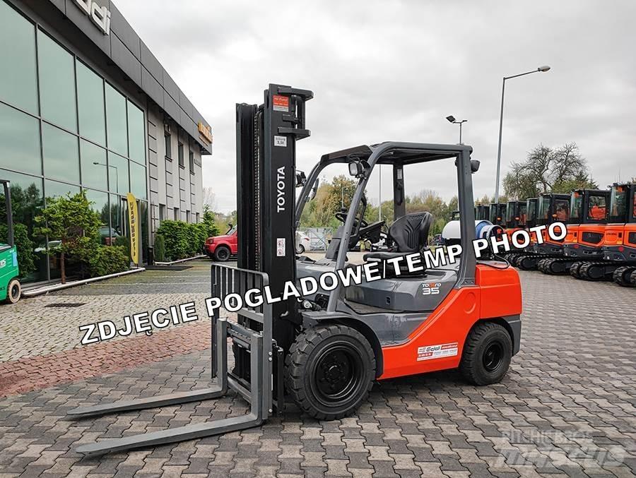 Toyota 02-8FGJF35 LPG vozíky