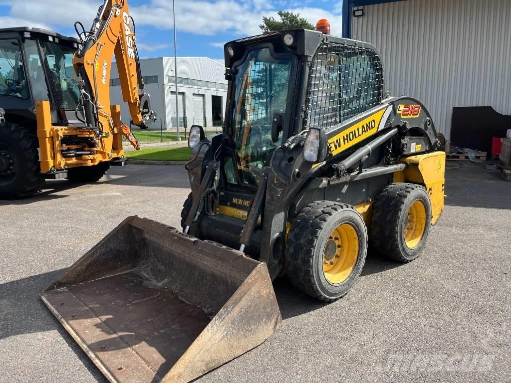 New Holland L 218 Smykem řízené nakladače