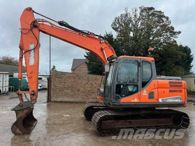 Doosan DX 140 LC-3 Pásová rýpadla