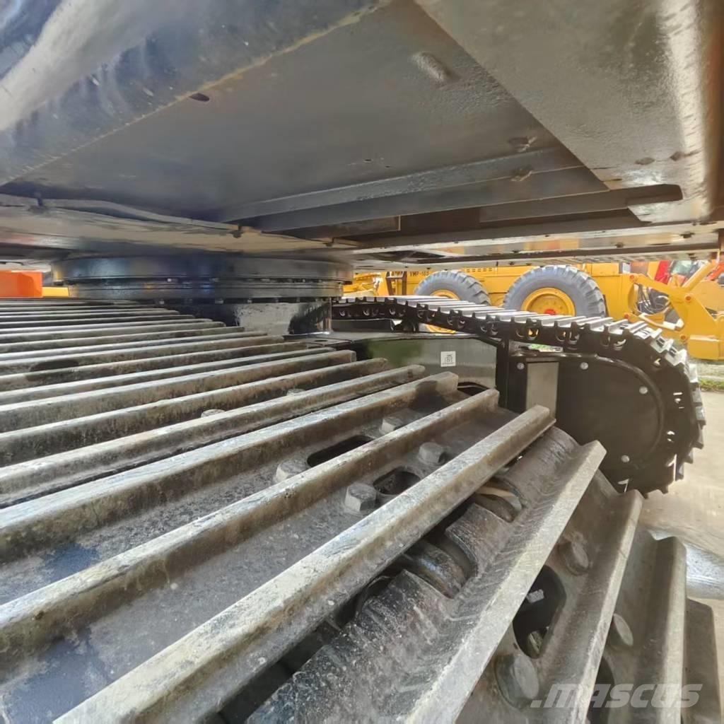 Hitachi ZX 130 Pásová rýpadla