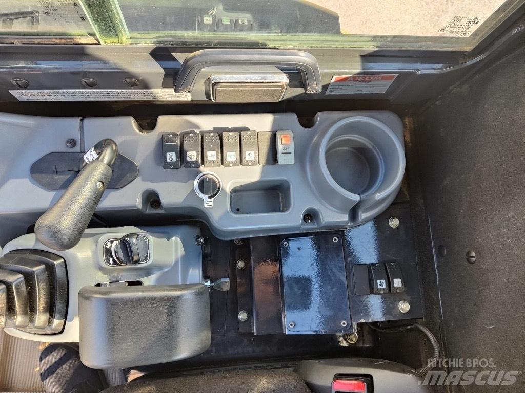 Yanmar ViO33-6 Mini rýpadla < 7t