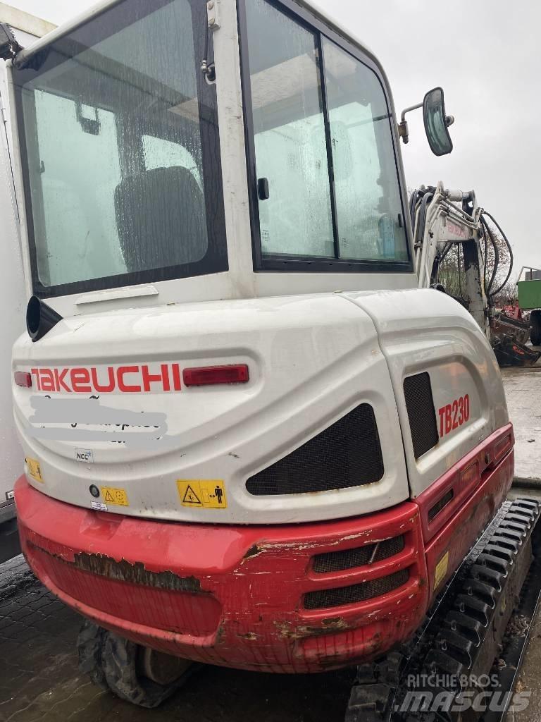 Takeuchi TB 230 Mini rýpadla < 7t