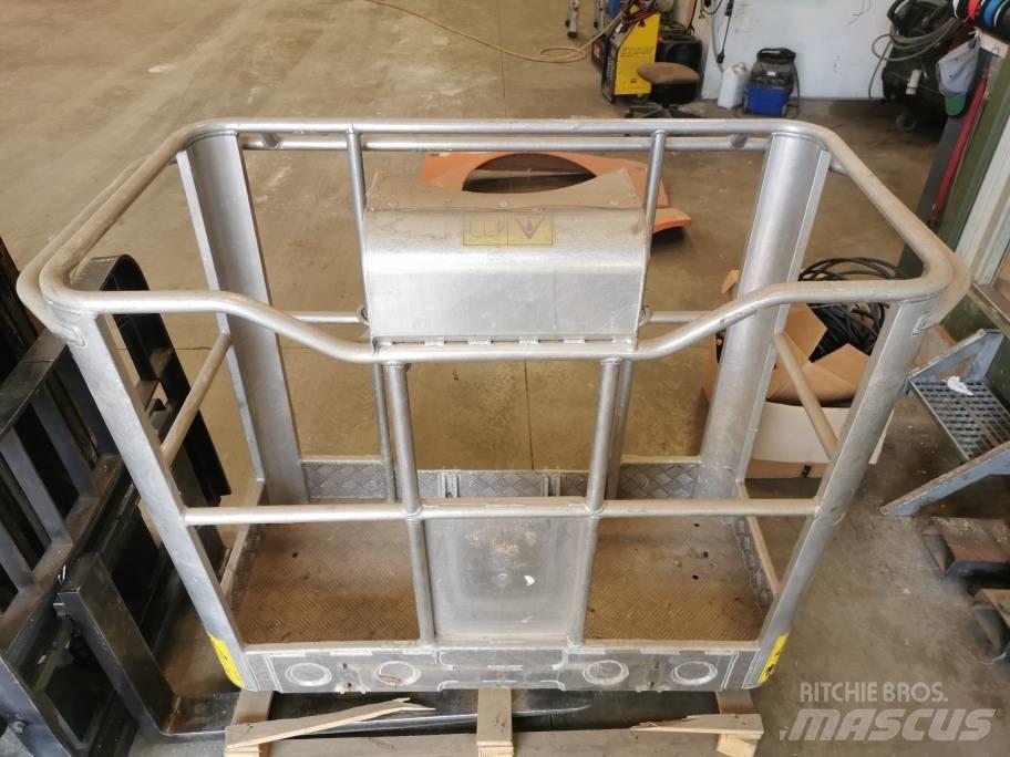 JLG X 20 J Výložníky a lžíce