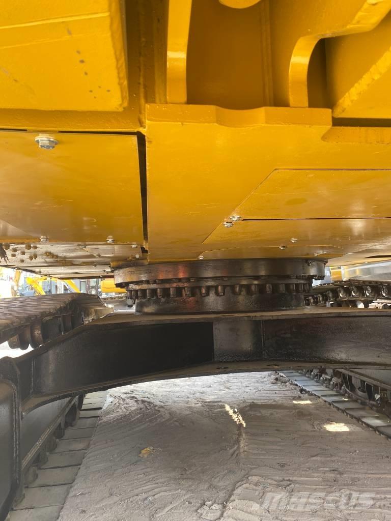 CAT 330 D Pásová rýpadla