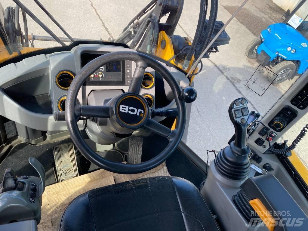 JCB 411 HT T4F Kolové nakladače