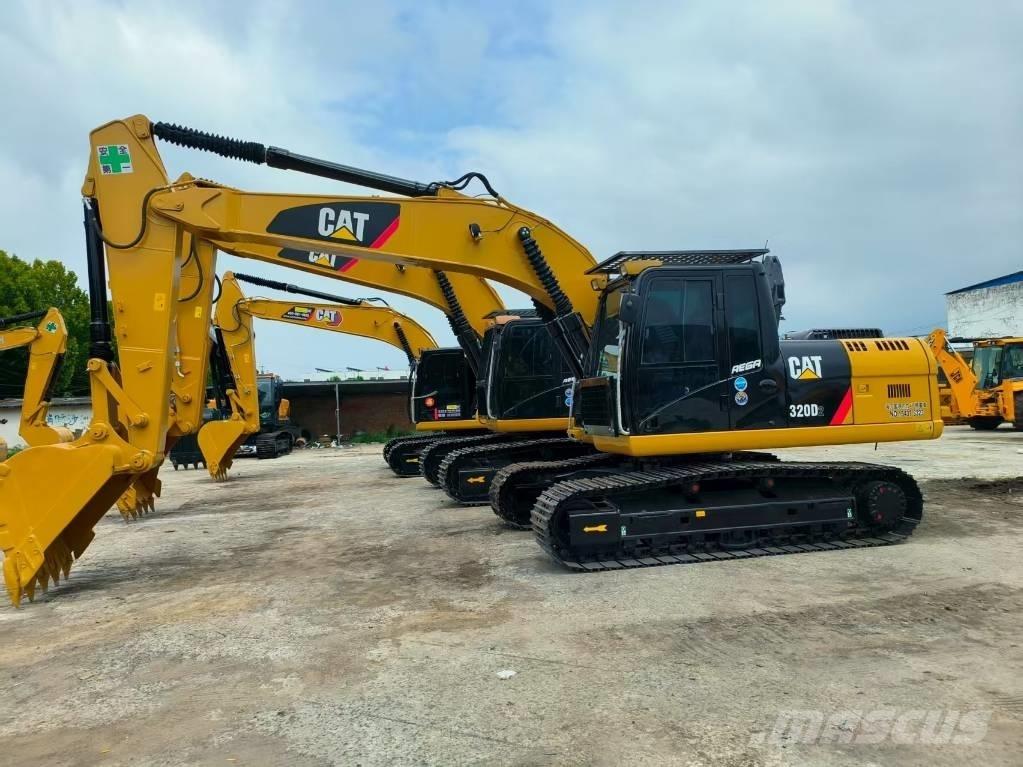 CAT 320 D Pásová rýpadla