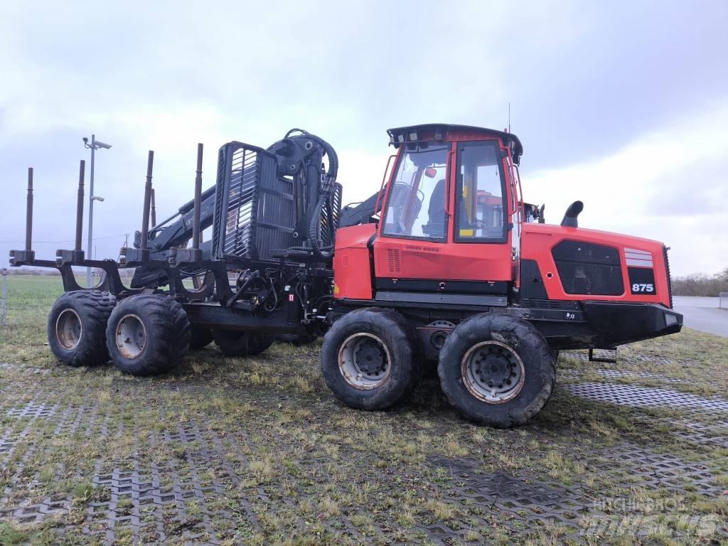 Komatsu 875 Vyvážecí traktory