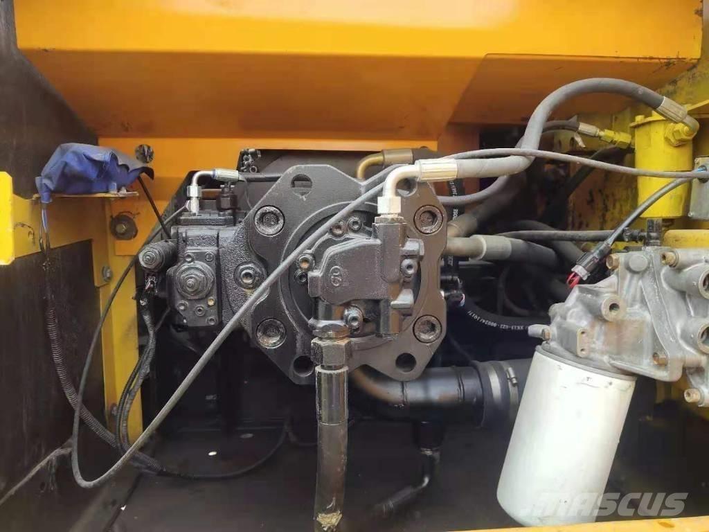 Sany SY 215 C-9 Pásová rýpadla