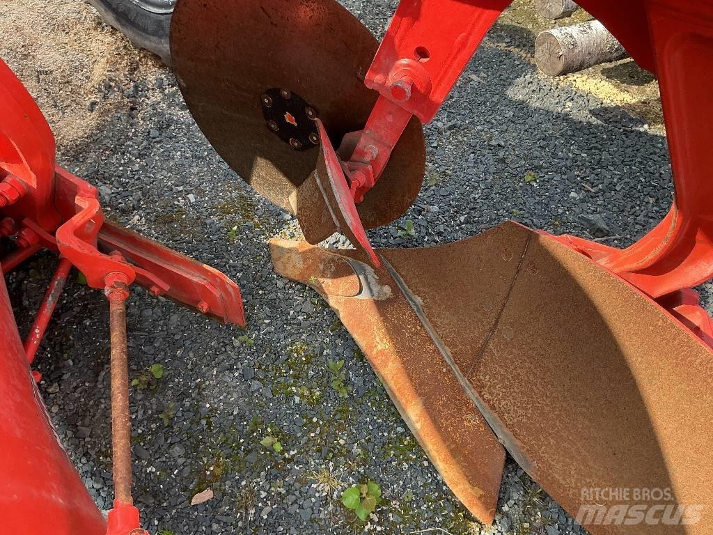 Kuhn Vari-Master 123 Oboustranné pluhy