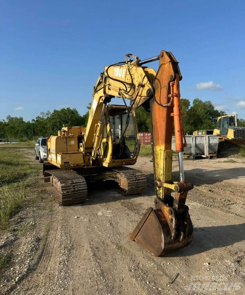John Deere 190 E Pásová rýpadla
