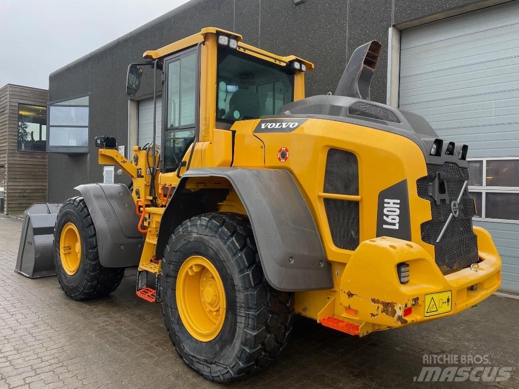 Volvo L60H Kolové nakladače