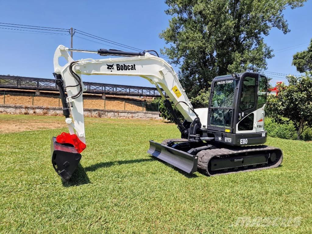 Bobcat E 80 Midi rýpadla 7t - 12t