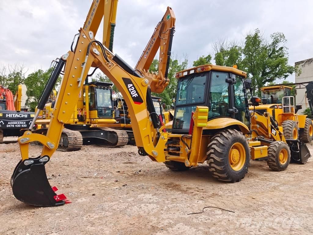 CAT 420 F Rýpadlo-nakladače