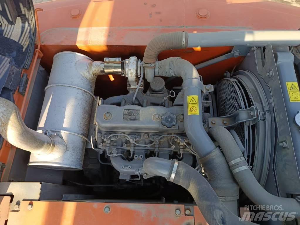 Hitachi ZX 160 Pásová rýpadla
