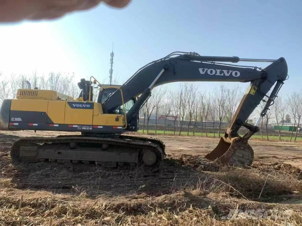 Volvo EC 380 Pásová rýpadla