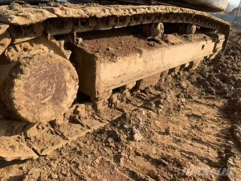 Volvo EC 380 Pásová rýpadla