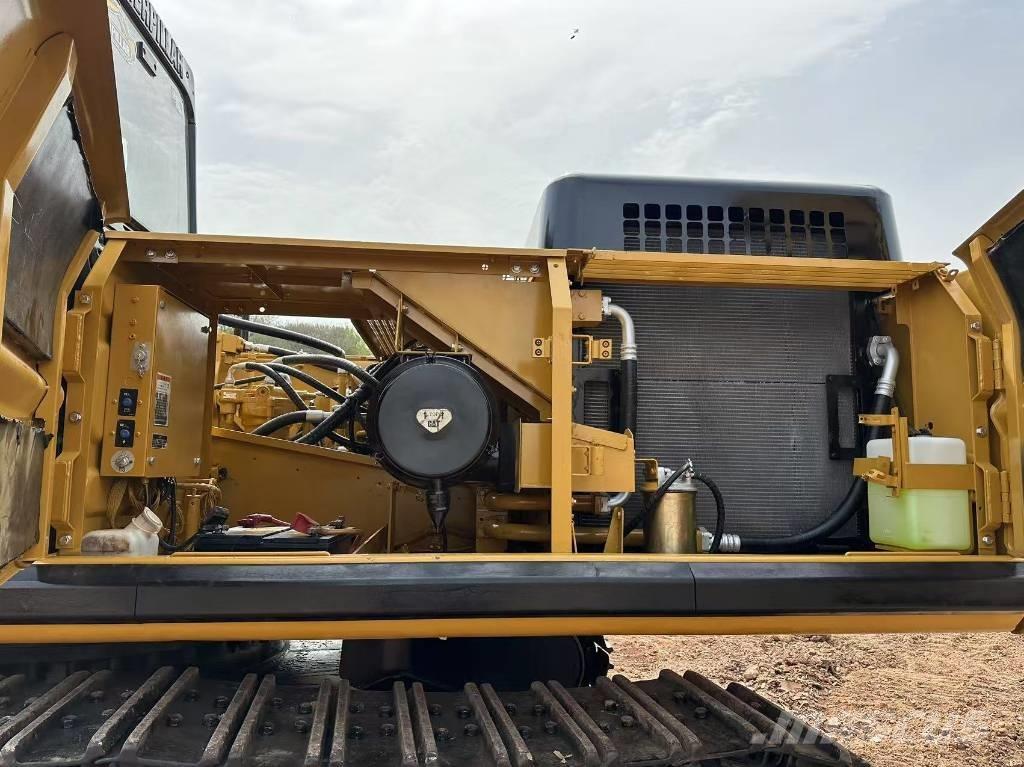 CAT 330 B L Pásová rýpadla