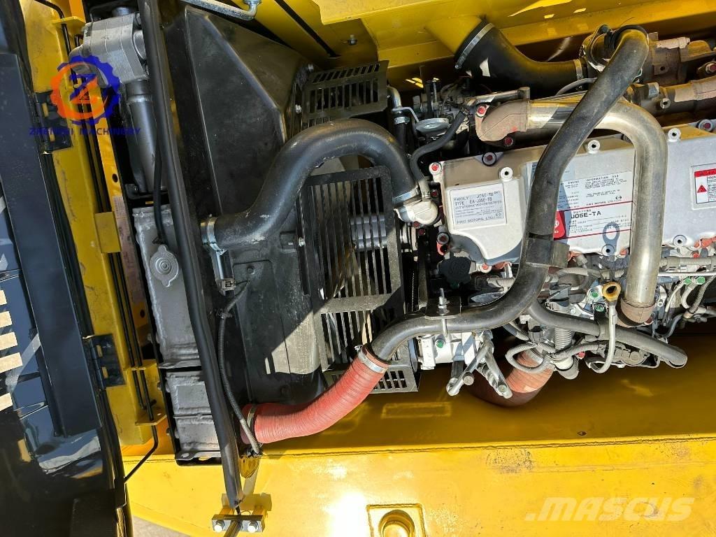 Kobelco SK 200 Pásová rýpadla