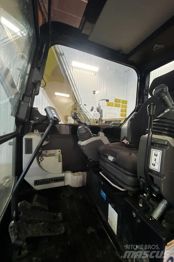 CAT 307E2 Midi rýpadla 7t - 12t