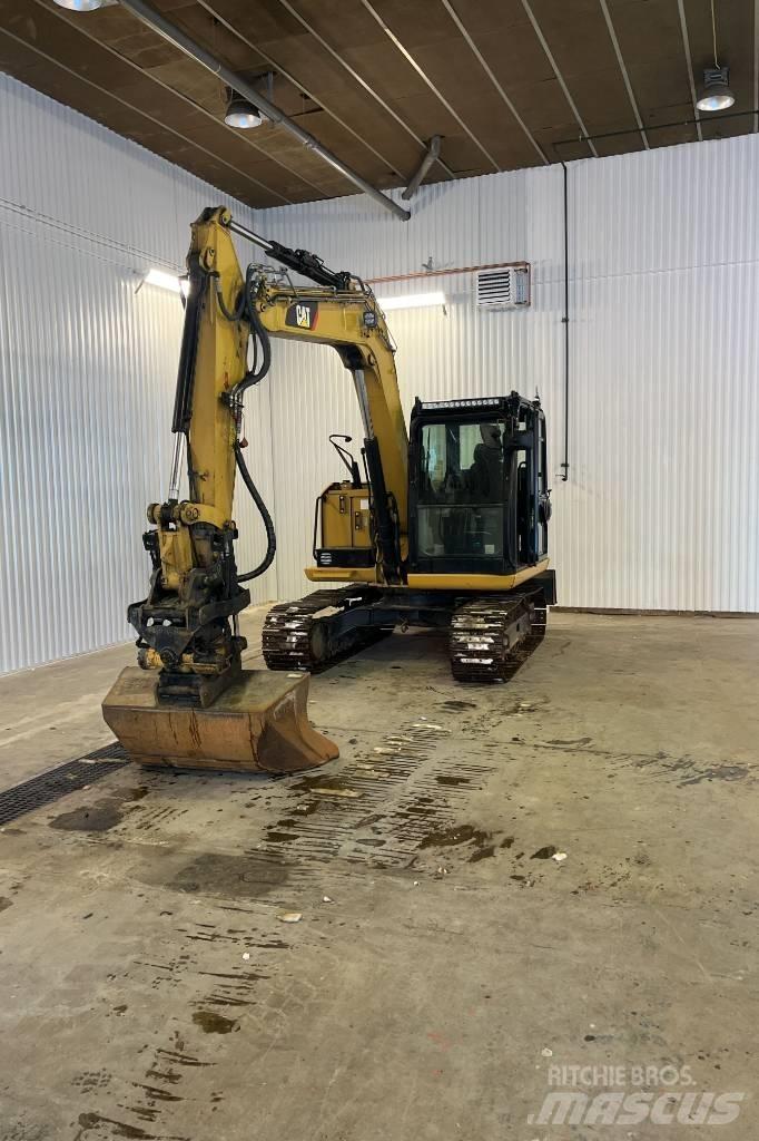 CAT 307E2 Midi rýpadla 7t - 12t