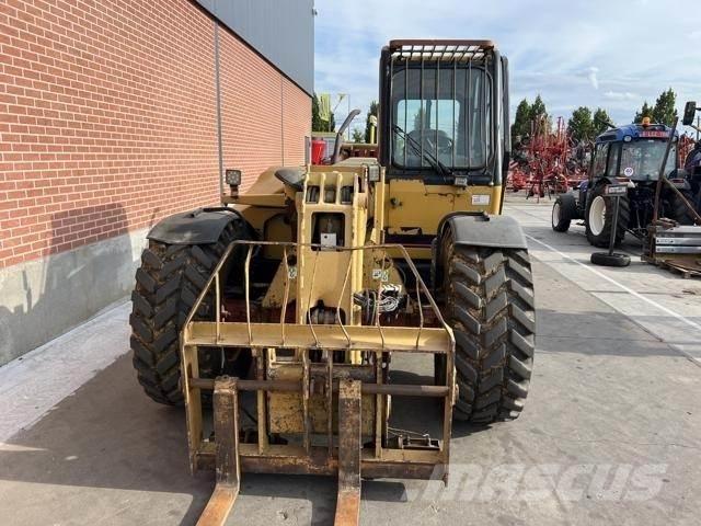 CAT TH62 Telehandlers for agriculture