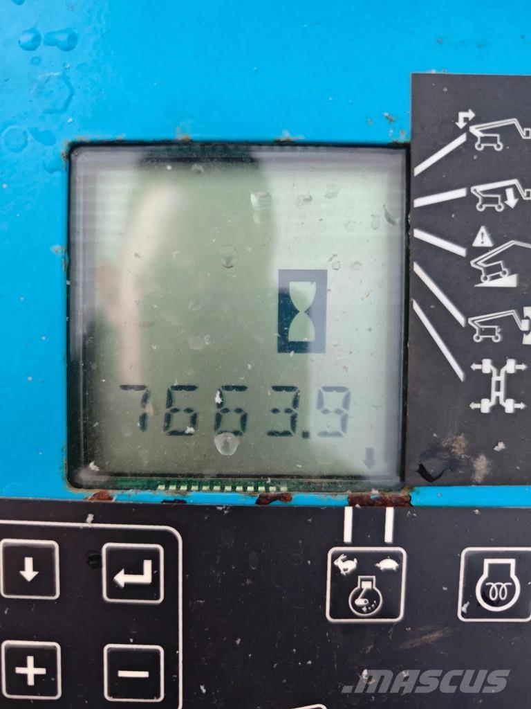 Genie Z-135 Teleskopické plošiny