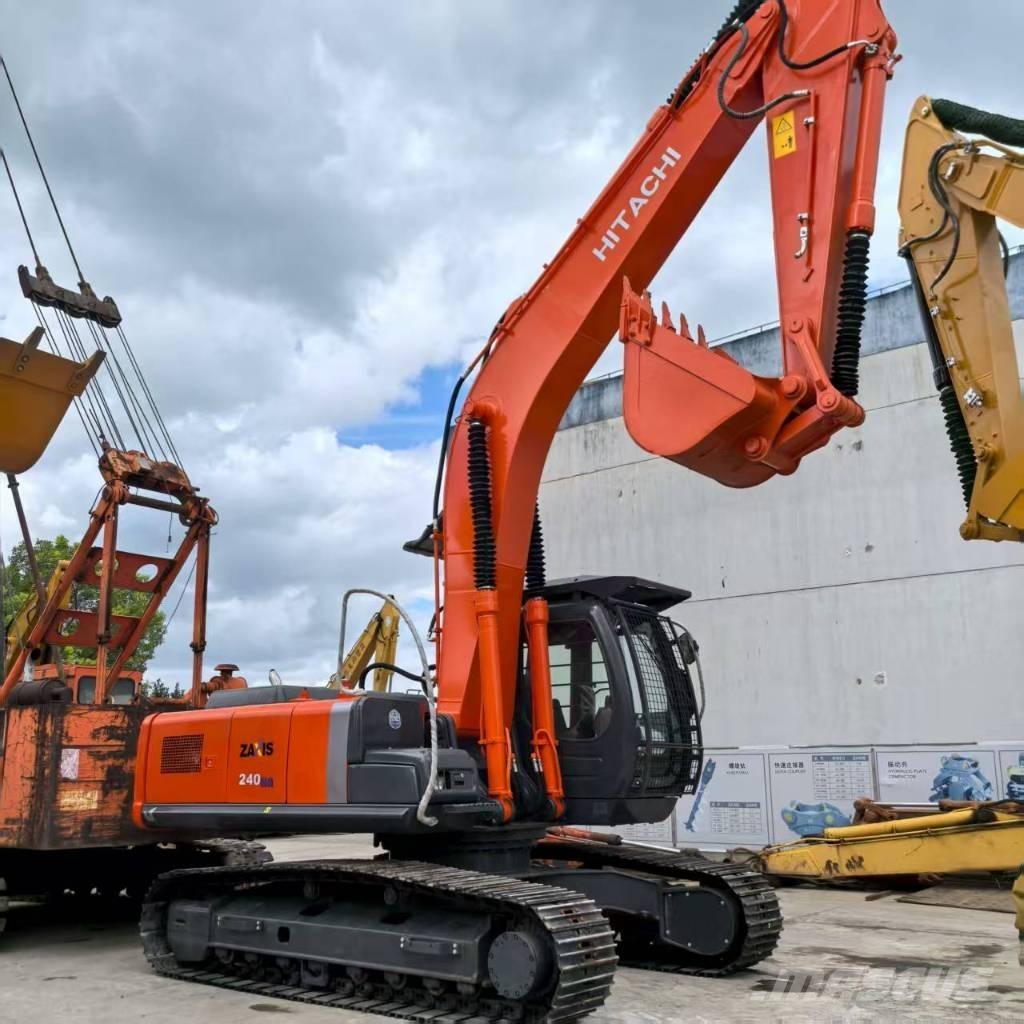 Hitachi ZX 240 HG Pásová rýpadla